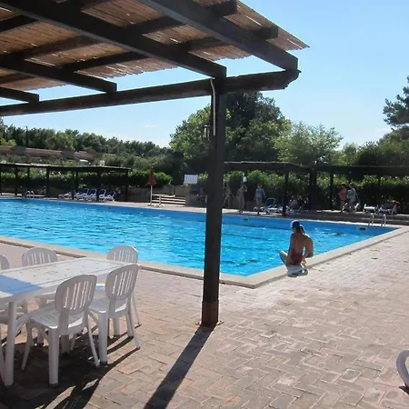 アパートホテル Capo Piccolo Club